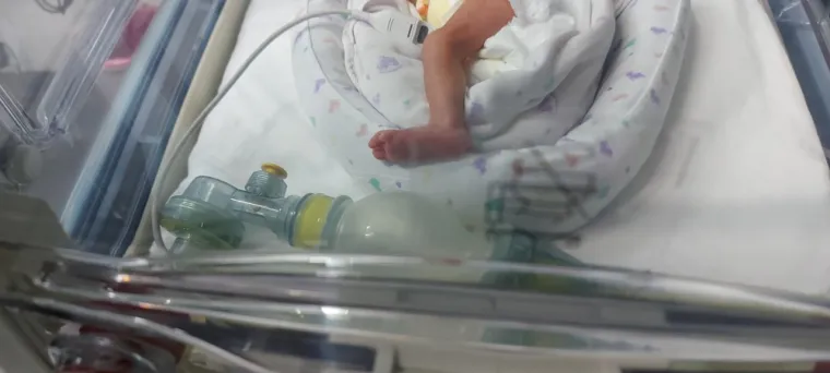 Osječka bolnica zahvaljujući va&scaron;im donacijama nabavila je neonatalni respirator koji će pomoći svim prerano rođenim bebama