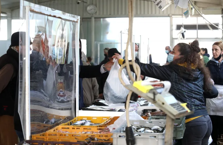 02.04.2021.,Sibenik-Na Veliki Petak ponuda ribe na sibenskoj ribarnici.
Photo: Dusko Jaramaz/PIXSELL