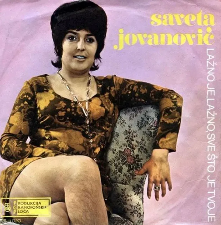 OD OVIH FOTKI SMIJEH ĆE VAM BRZO PRIJEĆI U SUZE: Ovo su najurnebesniji coveri albuma u Jugoslaviji, a možda i šire