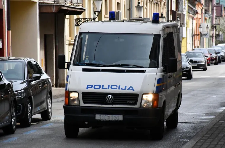 Zavr&scaron;ilo ispitivanje roditelja te&scaron;ko ozlijeđene djevojčice: Op&scaron;irno su se branili. Majku se tereti za te&scaron;ko ozljeđivanje