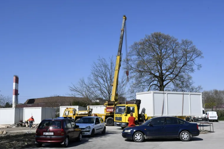 Slaže se jo&scaron; jedno kontejnersko naselje za sisačke obitelji koje su izgubile domove u razornom potresu