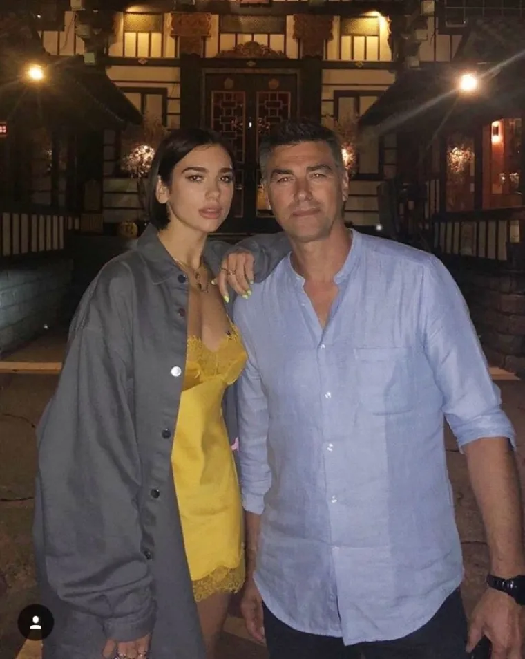 KOSOVSKI GEORGE CLOONEY: Internet poludio za tatom mlade pjevačice, nije ni čudo, pa pogledajte ga