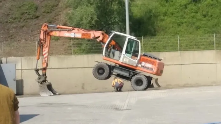 DA JE ZABAVNO, ZVALO BI SE NEKAKO DRUGAČIJE: Tko nikad nije doživio ovakvu žutu minutu na poslu, neka baci kamen prvi