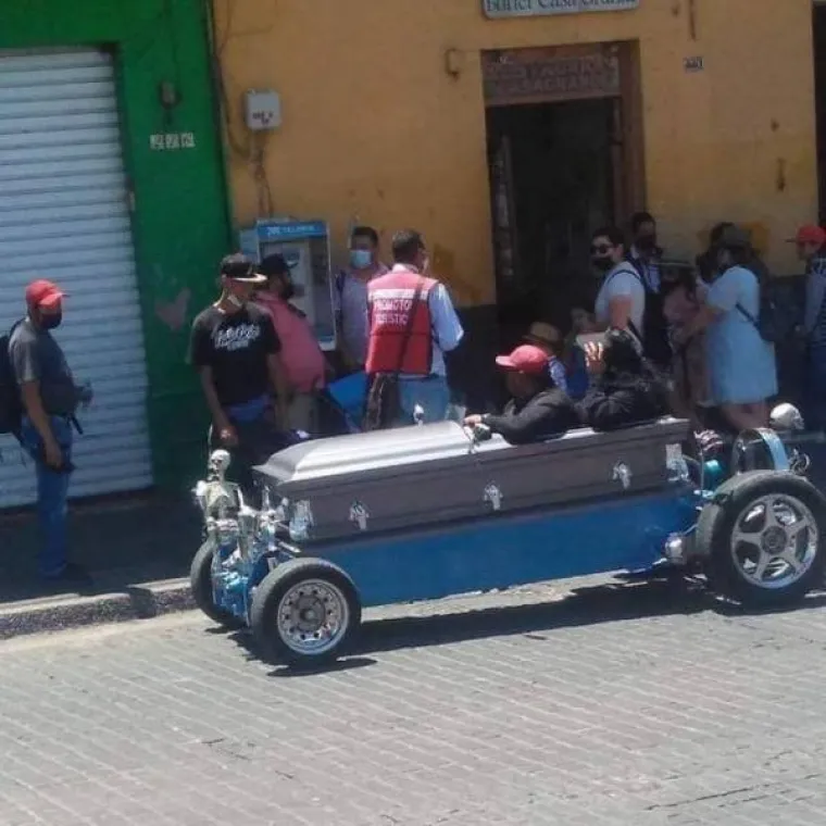 BIZARNI AUTI KOJIMA DEFINITIVNO NIJE MJESTO NA CESTAMA: Neki su &lsquo;uboli&rsquo; s preinakama, a drugi su jednostavno užasni