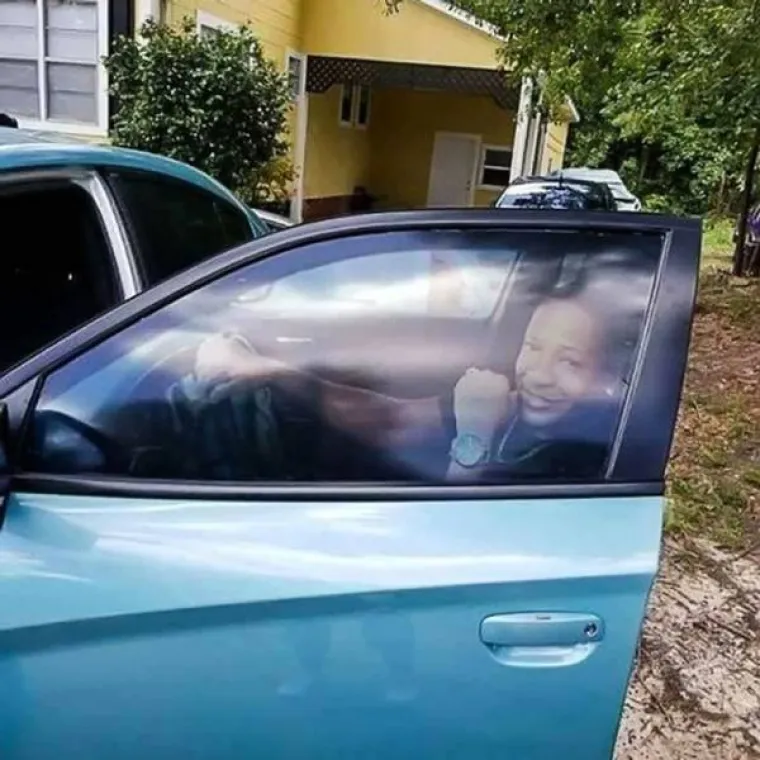 BIZARNI AUTI KOJIMA DEFINITIVNO NIJE MJESTO NA CESTAMA: Neki su &lsquo;uboli&rsquo; s preinakama, a drugi su jednostavno užasni