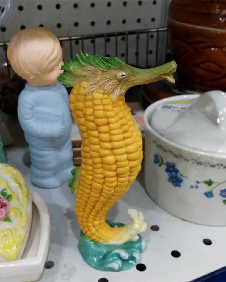 MALO JE REĆI BIZARNO: Bez pretjerivanja, nećete vjerovati &scaron;to su na&scaron;li na &scaron;tandovima