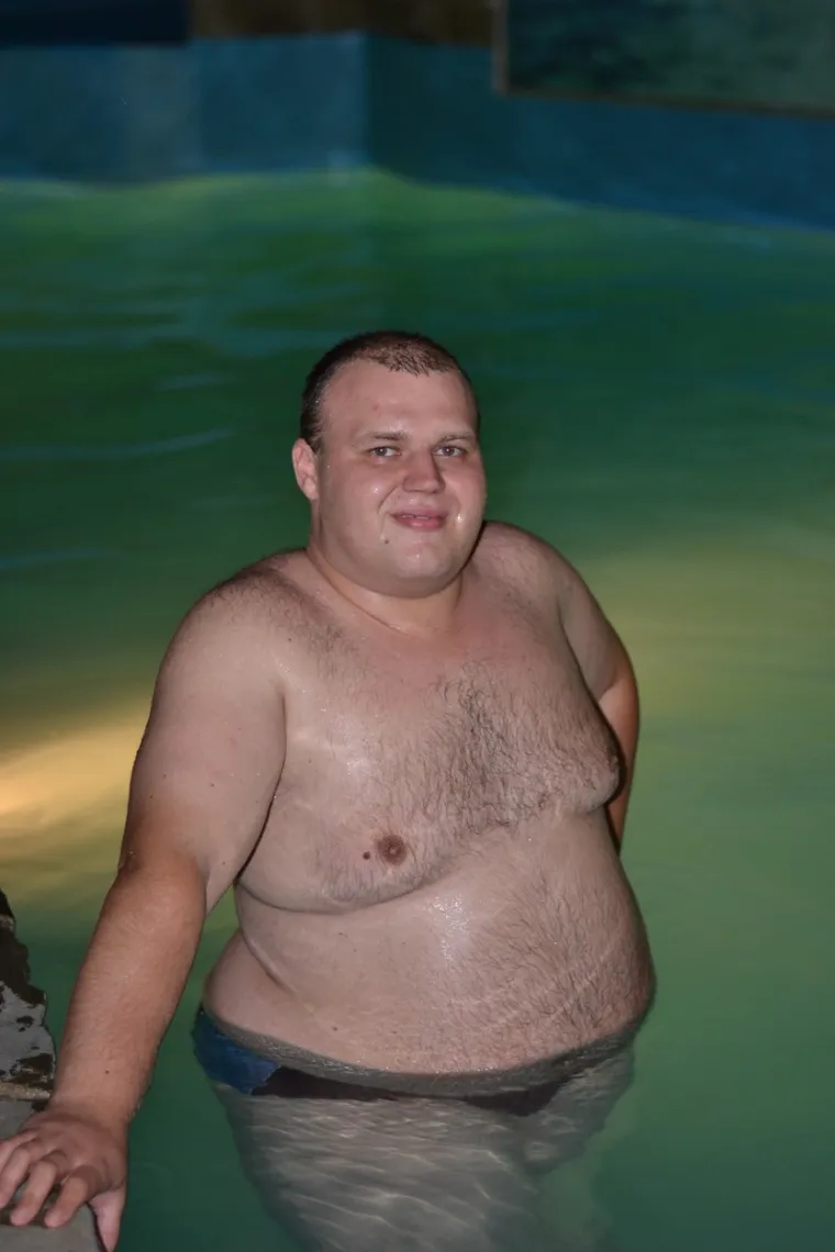 U nastavku pogledajte kako ovaj Rus izgleda danas. Nadamo se da ste spremni jer ono što je postigao, gotovo da bi se moglo svrstati u rubriku "vjerovali ili ne".