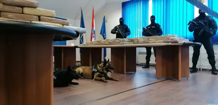 Nevjerojatna količina: Pogledajte koliko je droge zaplijenjeno u Dubrovniku