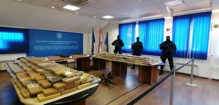 Nevjerojatna količina: Pogledajte koliko je droge zaplijenjeno u Dubrovniku