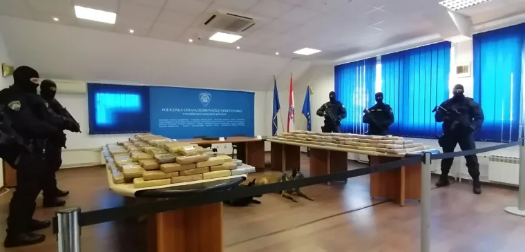 Nevjerojatna količina: Pogledajte koliko je droge zaplijenjeno u Dubrovniku