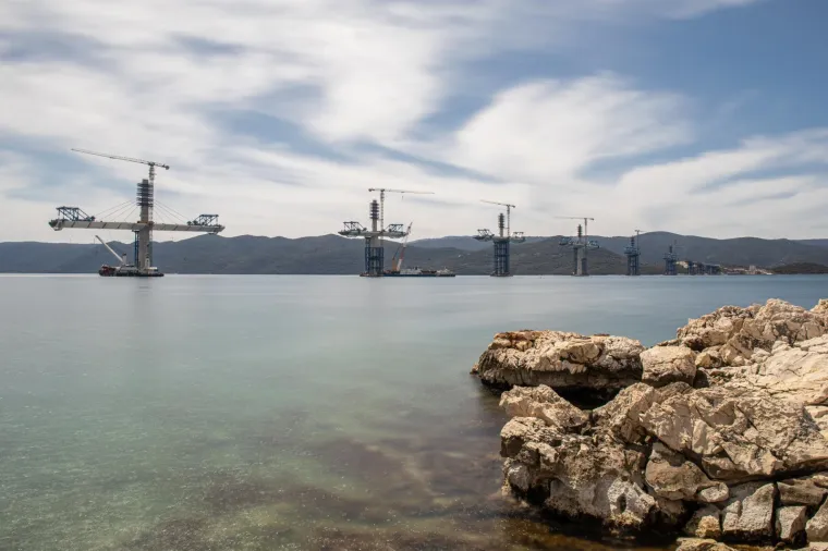 POGLEDAJTE OČARAVAJUĆE NOVE FOTOGRAFIJE PELJE&Scaron;KOG MOSTA: Nemoguće je ne biti ponosan na ovakvu ljepotu