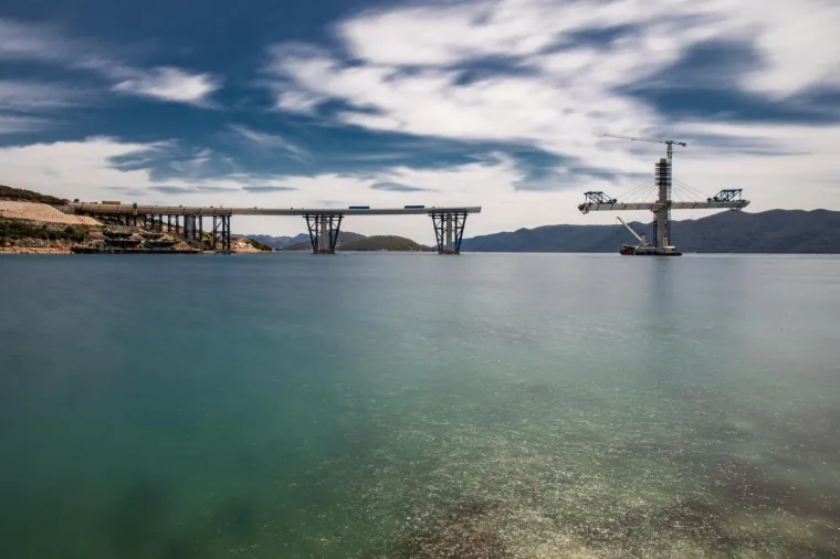 POGLEDAJTE OČARAVAJUĆE NOVE FOTOGRAFIJE PELJE&Scaron;KOG MOSTA: Nemoguće je ne biti ponosan na ovakvu ljepotu