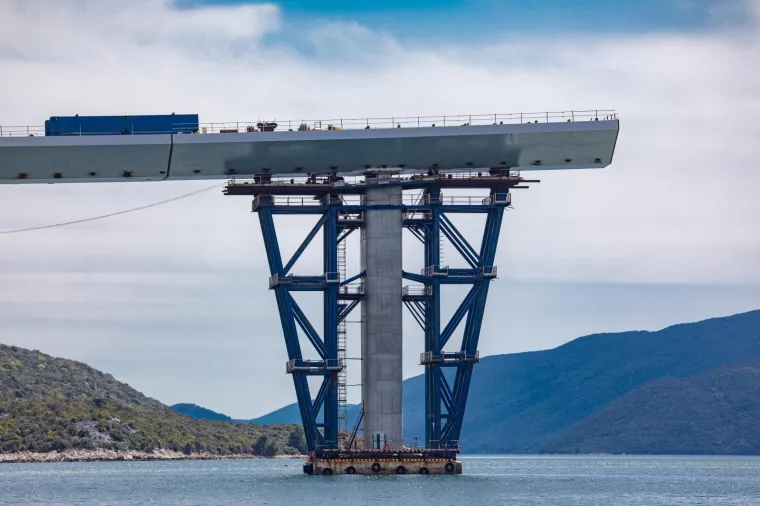 POGLEDAJTE OČARAVAJUĆE NOVE FOTOGRAFIJE PELJE&Scaron;KOG MOSTA: Nemoguće je ne biti ponosan na ovakvu ljepotu