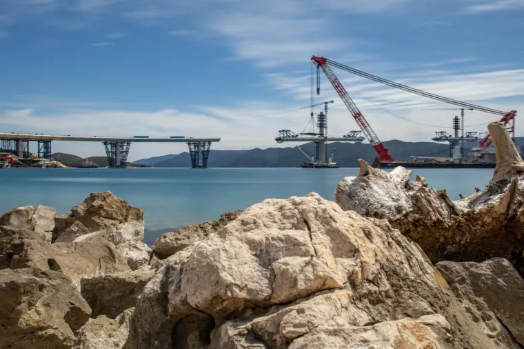 POGLEDAJTE OČARAVAJUĆE NOVE FOTOGRAFIJE PELJE&Scaron;KOG MOSTA: Nemoguće je ne biti ponosan na ovakvu ljepotu