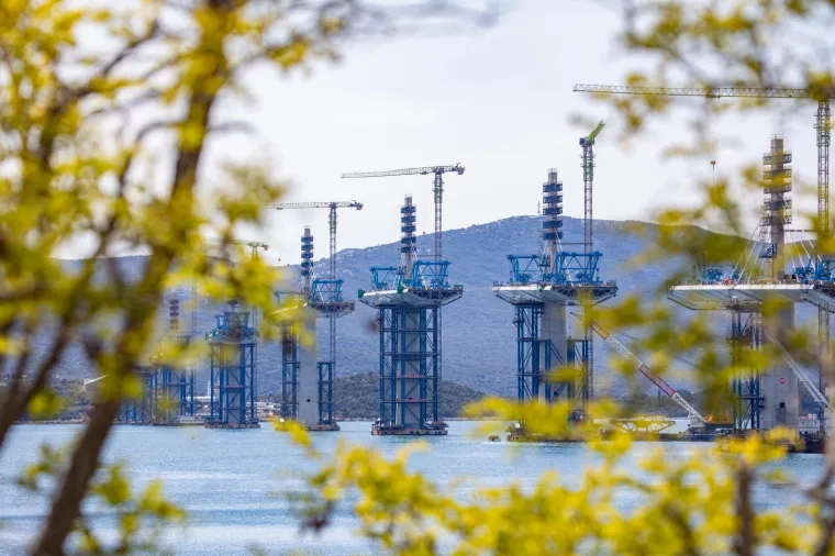 POGLEDAJTE OČARAVAJUĆE NOVE FOTOGRAFIJE PELJE&Scaron;KOG MOSTA: Nemoguće je ne biti ponosan na ovakvu ljepotu