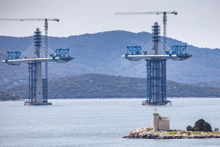 POGLEDAJTE OČARAVAJUĆE NOVE FOTOGRAFIJE PELJE&Scaron;KOG MOSTA: Nemoguće je ne biti ponosan na ovakvu ljepotu
