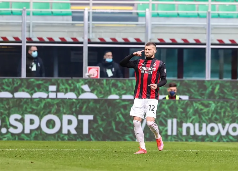 PA KAKO SU VINJANI DONJI IZNJEDRILI TAKO OPAKOG &Scaron;PANERA: Rebić je danas prva priča Milana