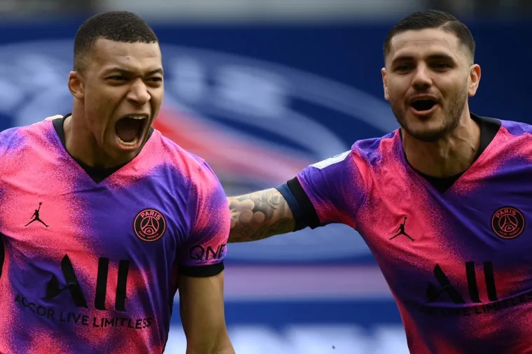 KOLIKO SAMO OVDJE IMA EMOCIJA: Kylian Mbapp&eacute; je vri&scaron;tao i vri&scaron;tao i vri&scaron;tao - umalo da nije dobio srčani od uzbuđenja