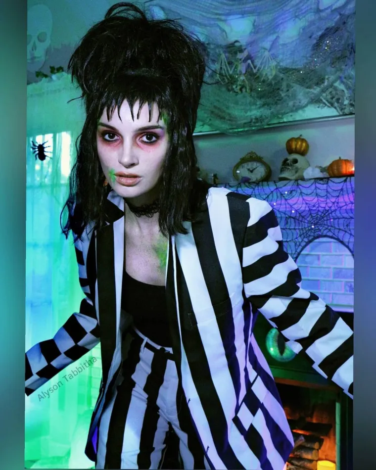 OVA LJEPOTICA SE MOŽE PRETVORITI U KOGA GOD POŽELI: Ne &scaron;alimo se s vama, na ovim fotografijama se nalazi jedna te ista osoba