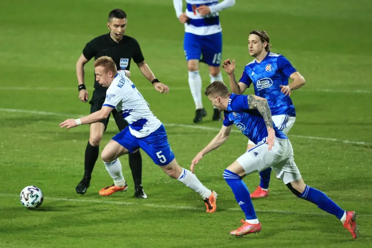 I NENO STARI, &Scaron;TO IMA KOD TEBE? Susret Bjelice i Krznara, a samo pogledajte jedan detalj s terena