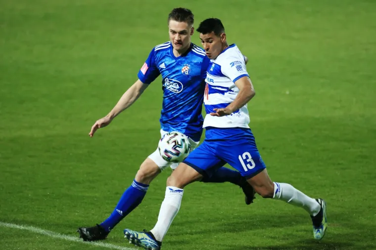 I NENO STARI, &Scaron;TO IMA KOD TEBE? Susret Bjelice i Krznara, a samo pogledajte jedan detalj s terena