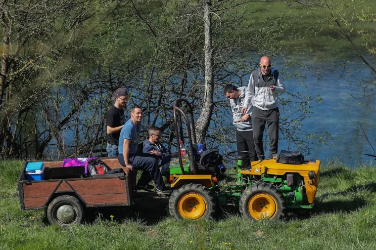 POGLEDAJTE UZBUDLJIVE KADROVE S CROATIA RALLYJA: Brojni obožavatelji jedva su dočekali vidjeti najbolje na djelu