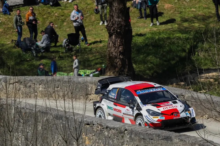 POGLEDAJTE UZBUDLJIVE KADROVE S CROATIA RALLYJA: Brojni obožavatelji jedva su dočekali vidjeti najbolje na djelu