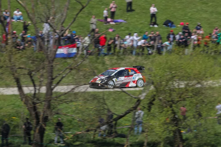 POGLEDAJTE UZBUDLJIVE KADROVE S CROATIA RALLYJA: Brojni obožavatelji jedva su dočekali vidjeti najbolje na djelu