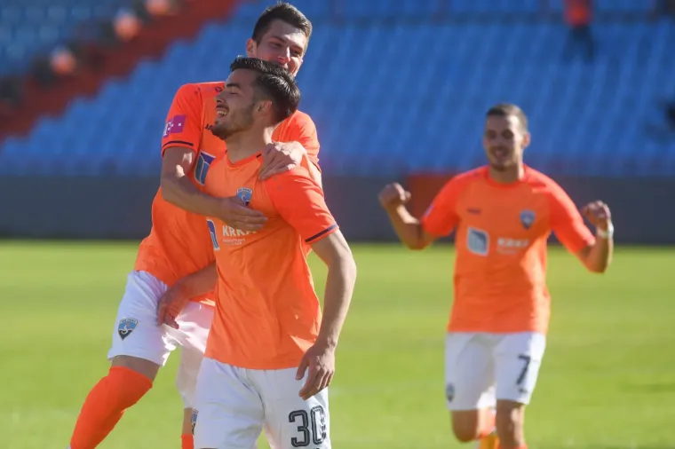 &Scaron;IBENIK PREKINUO CRNU SERIJU: Sru&scaron;ili Slaven i slavili nakon 11 utakmica bez pobjede