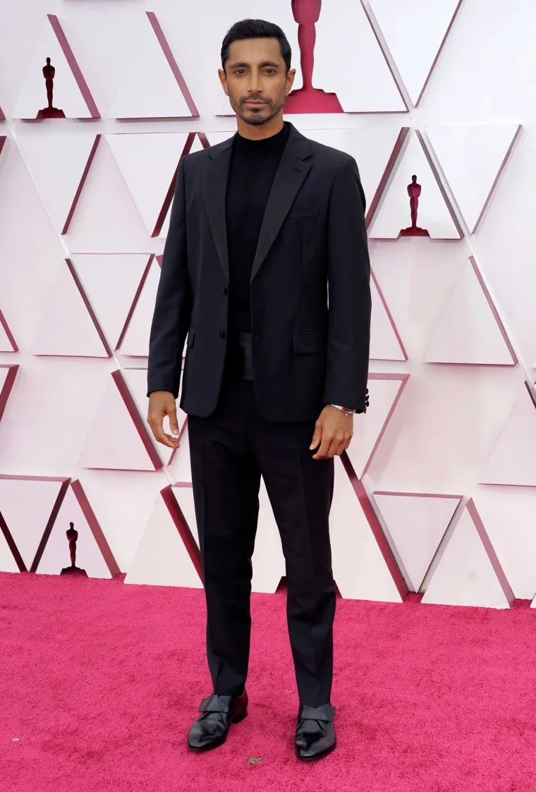 Riz Ahmed u Pradi