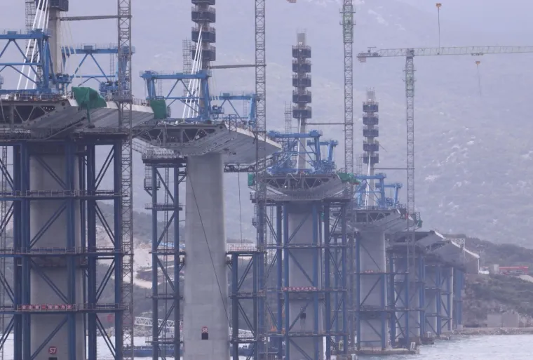 Pogledajte kako napreduje gradnja Pelje&scaron;kog mosta