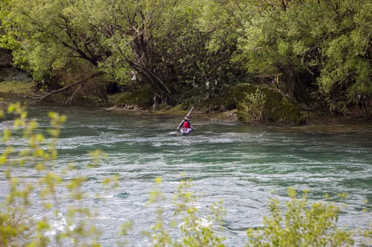 Potraga kod Mostara zavr&scaron;ila je tragično: 4-godi&scaron;nji dječak utopio se u Neretvi zajedno s ocem