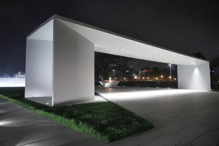 Spomenik domovini koji su građani platili skoro 35 milijuna kuna o&scaron;tećen nakon četiri mjeseca