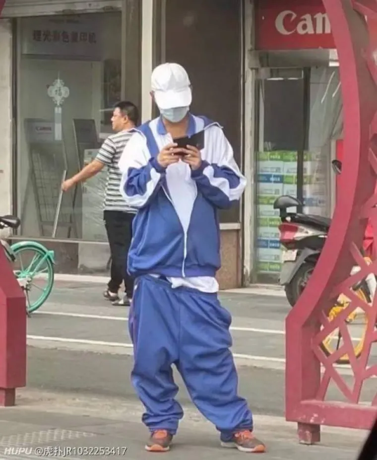 TO &Scaron;TO SE NE&Scaron;TO MOŽE NOSITI, NE ZNAČI DA I TREBA: Modna izdanja koja ostavljaju mnogo pitanja iza sebe