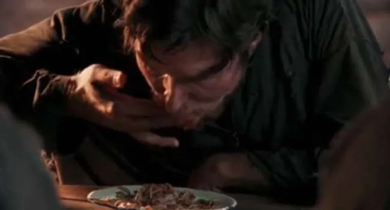 Christian Bale je jeo žive crve i hrvao se sa zmijom u filmu "Bijeg u zoru" iz 2006.