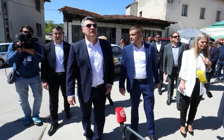 Milanović u općini Pla&scaron;ki dočekan pljeskom i ovacijama