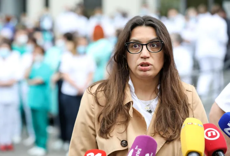 Liječnica zbog koje se prosvjedovalo: 'Sigurno ću imati sankcije zbog ovoga, ali moj posao je da budem hrabra'