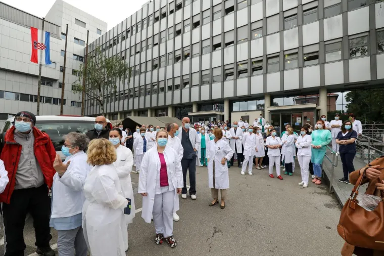 Liječnica zbog koje se prosvjedovalo: 'Sigurno ću imati sankcije zbog ovoga, ali moj posao je da budem hrabra'
