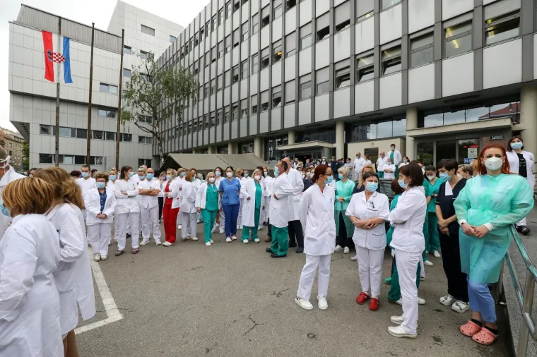 Liječnica zbog koje se prosvjedovalo: 'Sigurno ću imati sankcije zbog ovoga, ali moj posao je da budem hrabra'