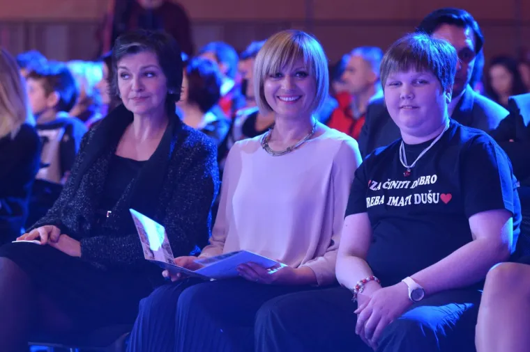 Zbogom, hrabra djevojko: Ena se godinama borila s te&scaron;kim bolestima, jedini strah i bol koje nije podnosila, bili su - oni drugih ljudi