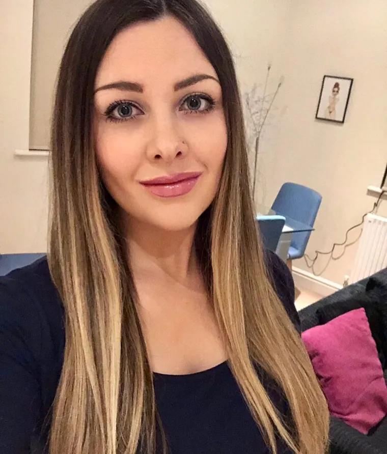 ZA&Scaron;TO NEKI DRUGIMA NE MOGU OPROSTITI LJUBAV? Neprestano je napadaju, pitaju za&scaron;to je ljepotica poput nje izabrala takvog mu&scaron;karca