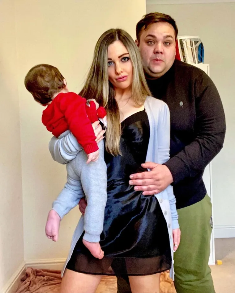 ZA&Scaron;TO NEKI DRUGIMA NE MOGU OPROSTITI LJUBAV? Neprestano je napadaju, pitaju za&scaron;to je ljepotica poput nje izabrala takvog mu&scaron;karca
