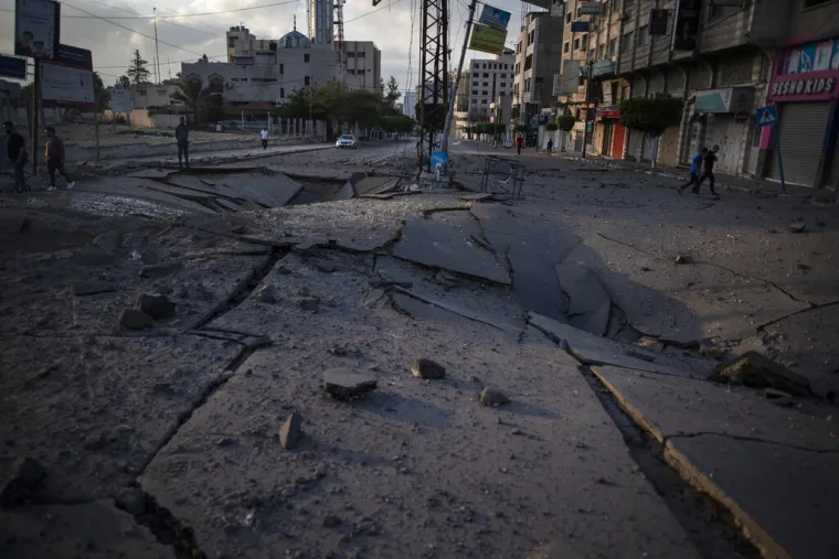 Izrael gomila snage uzduž granice s Gazom: Raketni napadi i zračni udari eskalirali