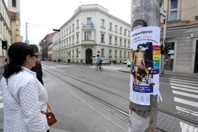 Jandrokovićevi 'mi&scaron;ići na plaži' probili granice interneta: Letci s predsjednikom Sabora osvanuli u Zagrebu!