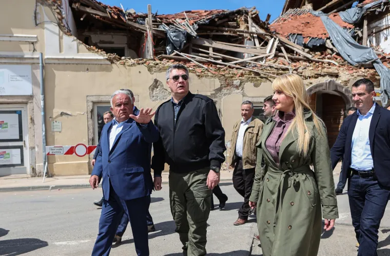 Zoran Milanović obi&scaron;ao razoreni centar Petrinje