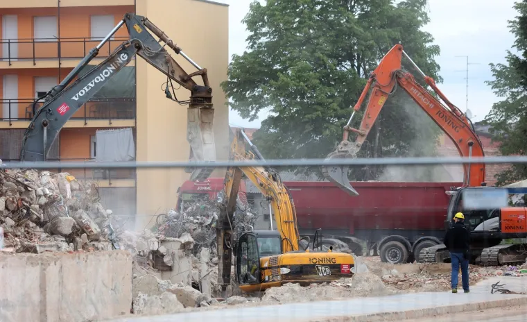 Zoran Milanović obi&scaron;ao razoreni centar Petrinje