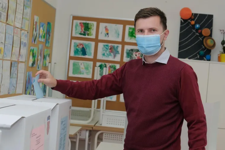 Kandidat za gradonačelnika Davor Nađi glasovao je na izborima