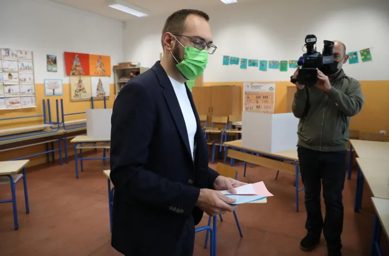 Kandidat Tomislav Toma&scaron;ević glasao je na lokalnim izborima