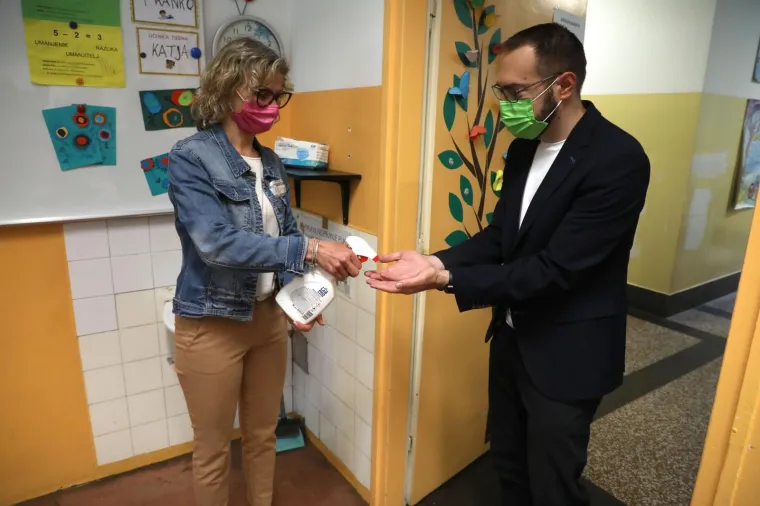 Kandidat Tomislav Toma&scaron;ević glasao je na lokalnim izborima