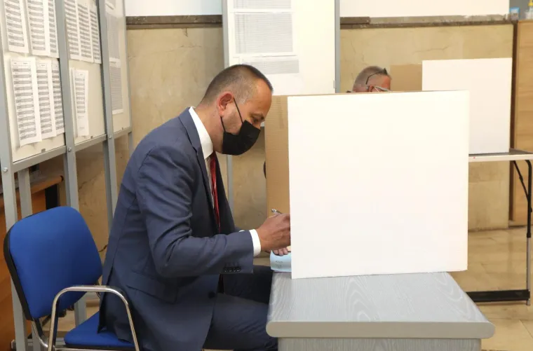 Kandidat za gradonačelnika &Scaron;ibenika Zekanović glasao je na izborima